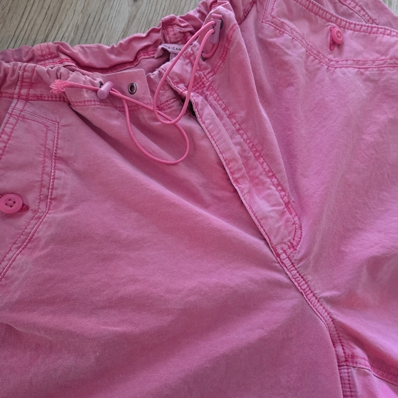 American Eagle Outfitters Bright Pink Pants - Picture 1 of 4